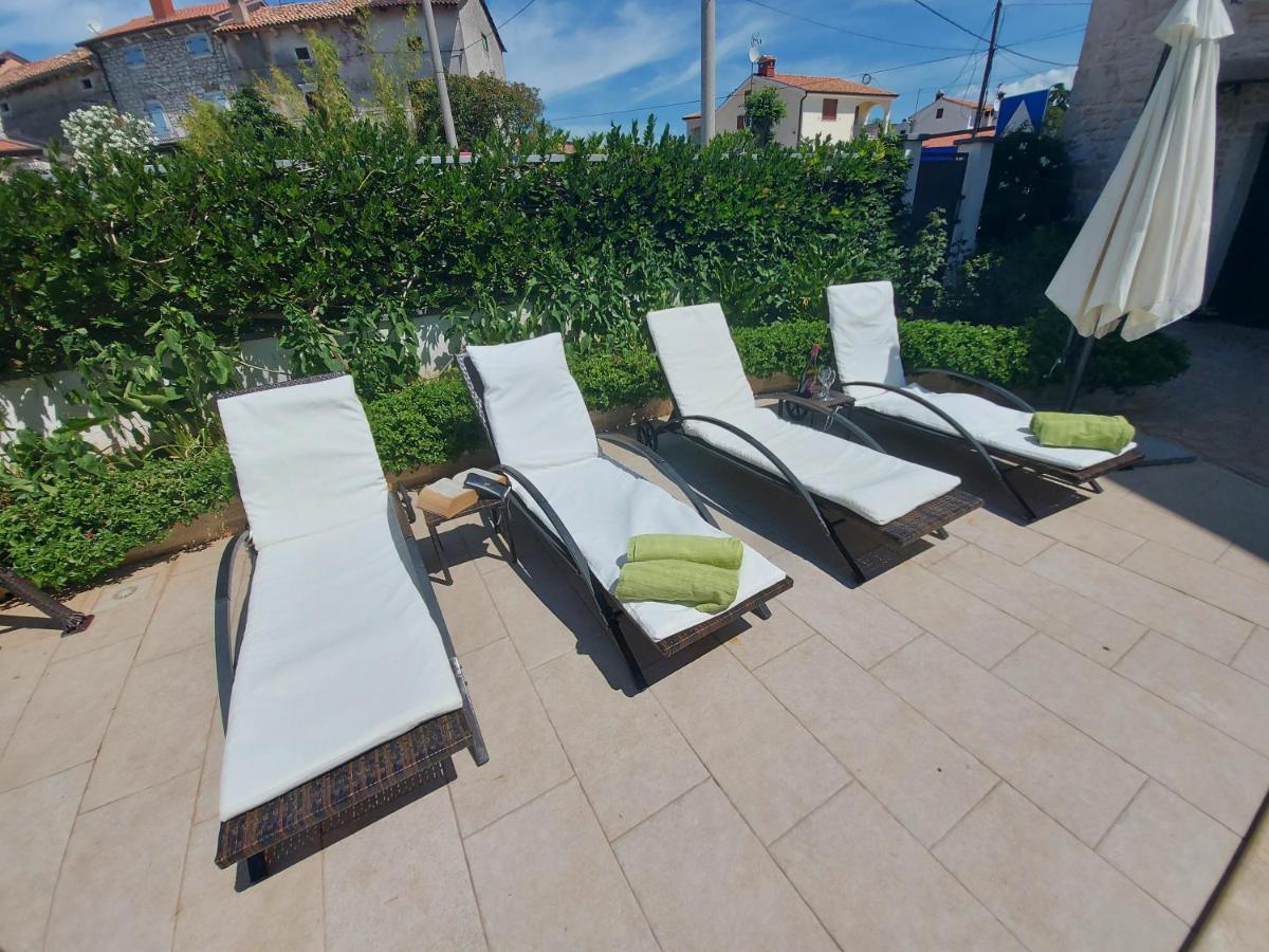 Villa Zita Porec Exterior photo
